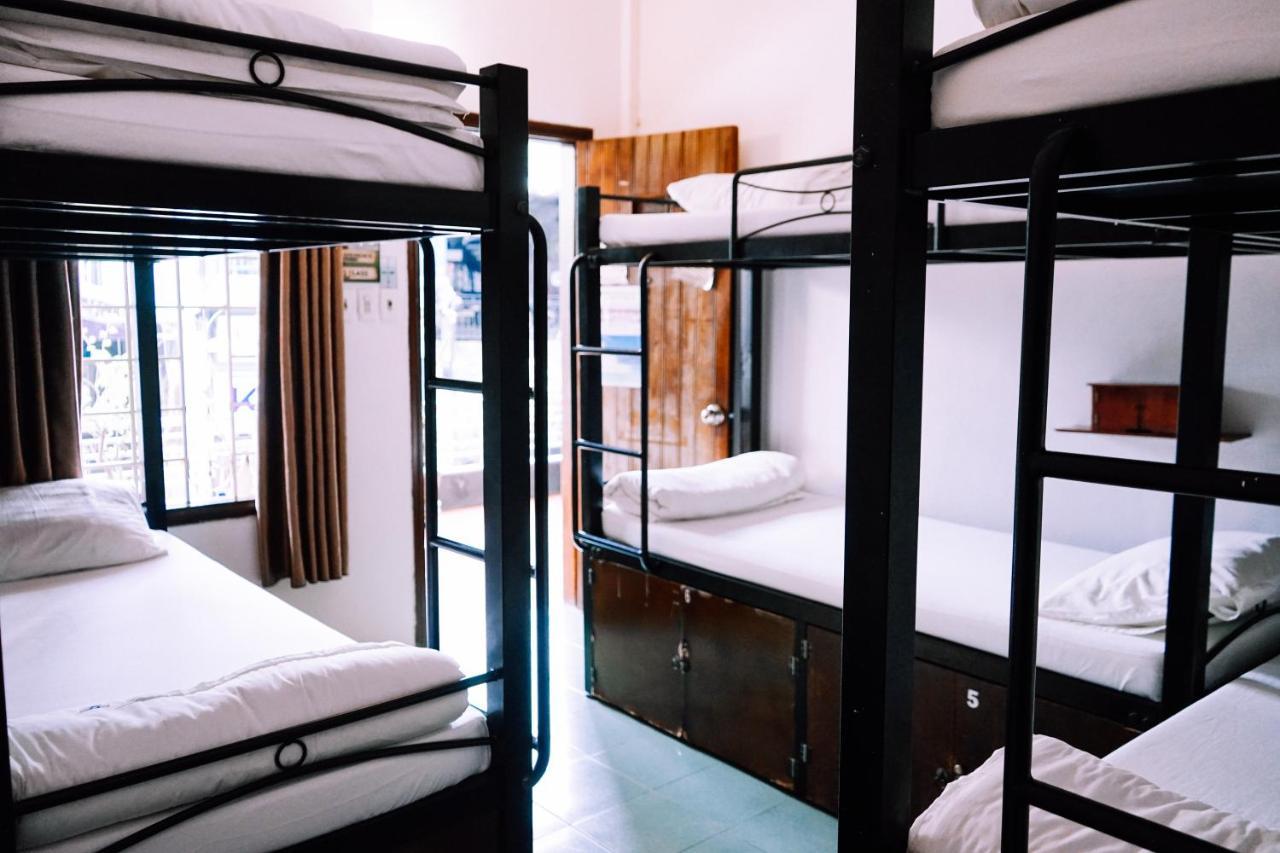 Vietnam Backpacker Hostels - Hue Exteriör bild